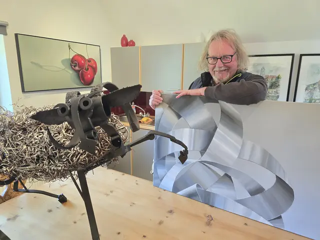 Stahlwollkunst, weiche Reliefs und alles dazwischen