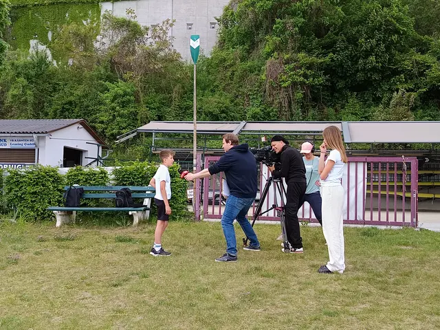 Auch der ORF war beim Rudertraining dabei vor Ort: Kinder standen für Interviews zur Verfügung. | Foto: Mittelschule Kühnsdorf