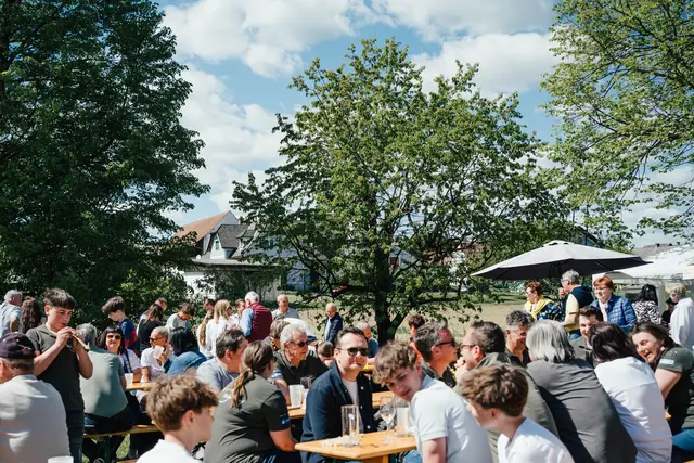 Zahlreiche Besucherinnen und Besucher kamen zum Traditionsfest nach Lipsch. | Foto: Julia Kerschbaumer
