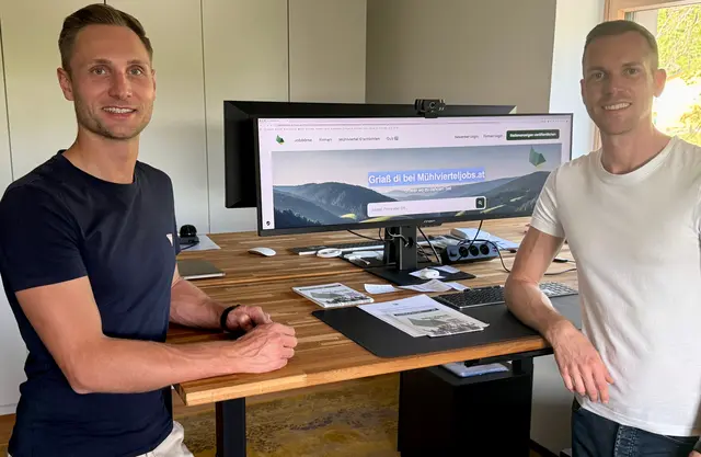 Verantwortlich für „Mühlviertel Jobs“ sind die beiden Feldkirchner Patrick Urmann (links) und Laurenz Rohringer (rechts). | Foto: Mühlviertel Jobs