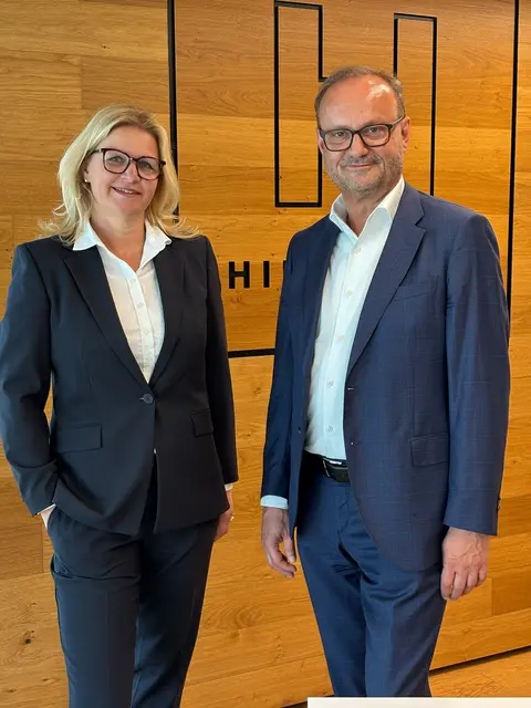 Geschäftsleiterin Elke Schmiderer und Geschäftsleiter Hermann Hagleitner informierten über aktuelle Entwicklungen in Pflege, Angehörigen-Entlastung und Kinderbetreuung. | Foto: Hilfswerk Salzburg