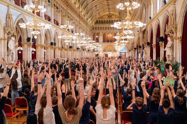 Beim Festkonzert des Wiener Jugendsingens im Rathaus waren alle Chöre sichtlich mit großem Einsatz und viel Freude dabei. | Foto: WienXtra/Kajetan Koren