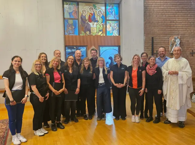 Die Chorgemeinschaft Voices aus Oberperfuss durfte eine Gospelmesse in Italien mitgehalten.  | Foto: Chorgemeinschaft Voices