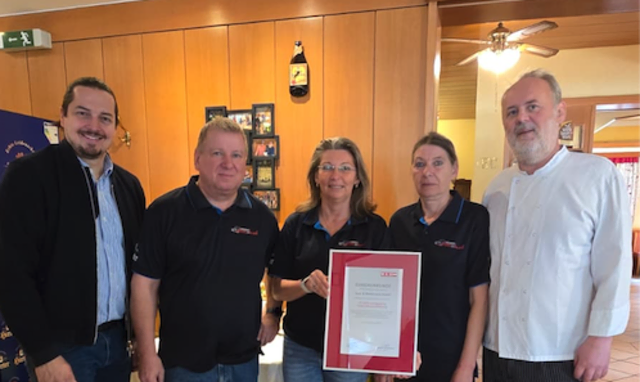 Autohof in St. Veit für 15 Jahre geehrt