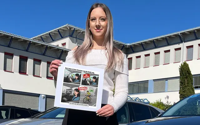 Victoria Baumgartner von der HAK Oberpullendorf wurde beim Jugendwettbewerb „Risiko Ablenkung im Straßenverkehr“ mit dem 2. Platz ausgezeichnet und überzeugte die Jury mit ihrem kreativen Beitrag zum Thema Verkehrssicherheit. | Foto: HAK/HAS Oberpullendorf