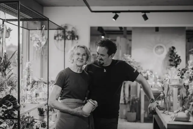 Renate Kubart übernahm 1971 die Gärtnerei und baute sie zu einem modernen Blumenfachgeschäft aus. | Foto: nicoleseiser