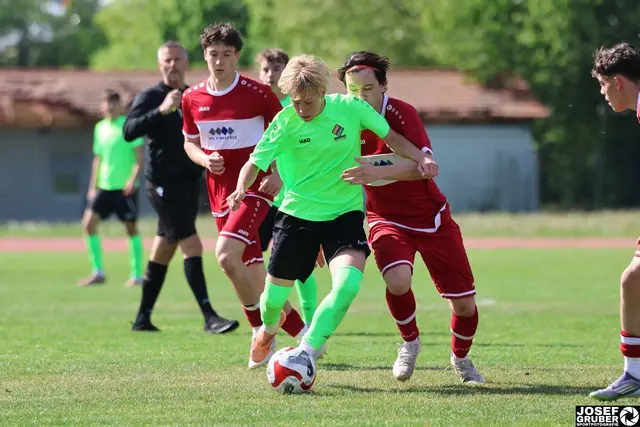 Im Halbfinale gab es ein 2:0 gegen die HAK Stegersbach. | Foto: HTL Pinkafeld/Josef Gruber