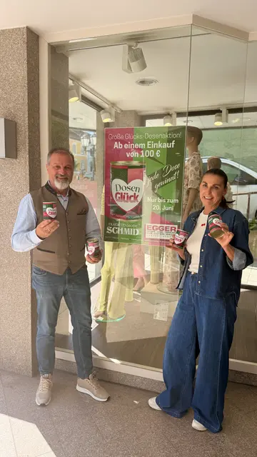Die Glück-Dosenaktion von Bernhard Schmid und Simone Egger geht in den Endspurt. | Foto: Schmid