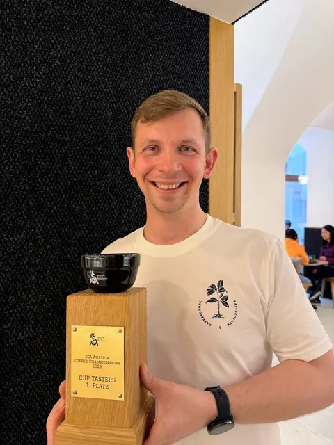Durch seinen feinen Kaffee-Geschack konnte sich Nathanael Leiss bereits den österreichischen Meistertitel sichern. | Foto: Kaffeeothek Wels