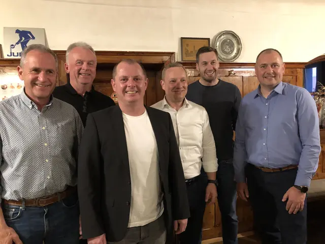 Der neue Vorstand. | Foto: Turn- und Sportunion Burgkirchen