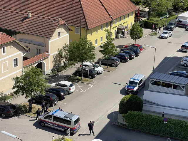 Vater tötet Tochter, Frau und sich selbst