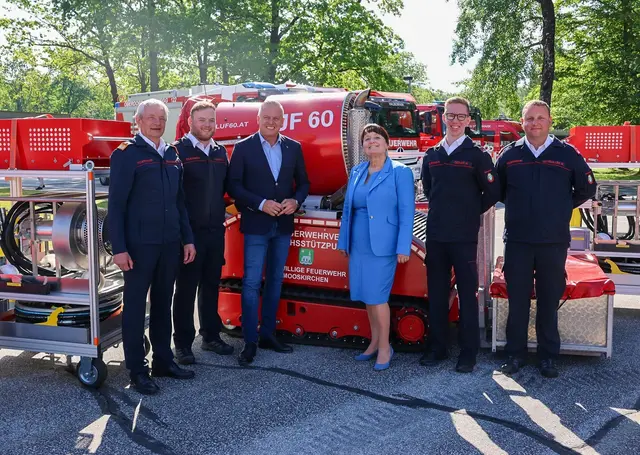 Die Landesspitze mit LH Mario Kunasek (3. v. l.) und LH-Stv. Manuela Khom waren vor Ort. | Foto: FF Mooskirchen