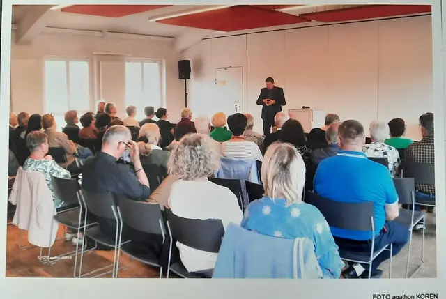 Rechtsanwalt Heinz Russold informierte die Gäste über brisante Themen. | Foto: FOTO KOREN