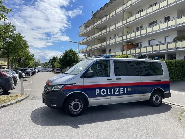 Nach dem Doppelmord und Suizid in Urfahr wurde jetzt der Abschiedsbrief ausgewertet.  | Foto: FOTOKERSCHI / MARKUS HAUSER