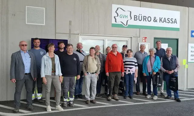 Besichtigungstour im Wertstoffsammelzentrum Rodingersdorf