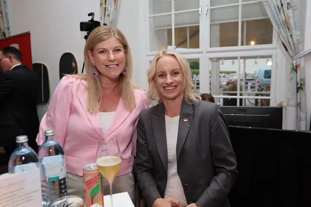 Staatssekretärin Michaela Schmidt und Nationalratsabgeordnete Tanja Graf | Foto: Land Salzburg / Franz Neumayr