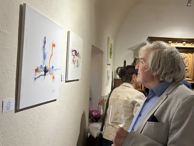 Viele Besucher waren gekommen und eine starke Präsenz der Kulturszene. | Foto: MeinBezirk/Gerda Sammer-Schmidt