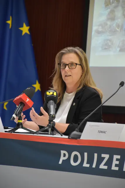 Intensive Ermittlungsarbeit war nötig, um die Drogendealer zu schnappen.  | Foto: Haun