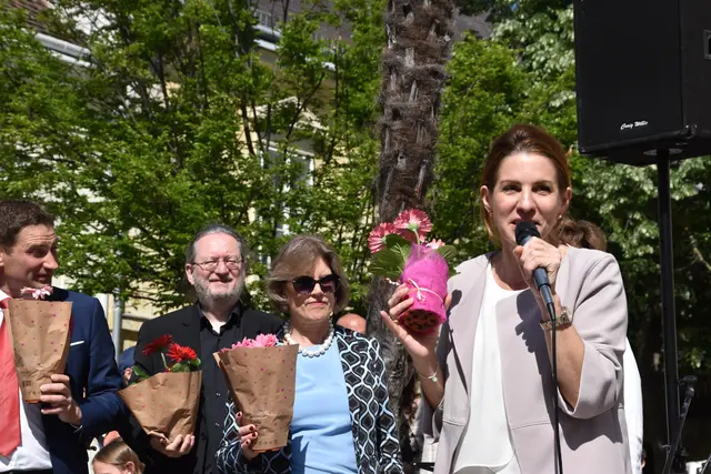 Bürgermeisterin Carmen Jeitler-Cincelli erinnert sich an ihr eigenes Bezirksjugendsingen. | Foto: Mirjam Preineder
