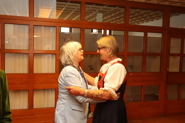  Dorli Nuding und Birgit Runggaldier. | Foto: Kendlbacher