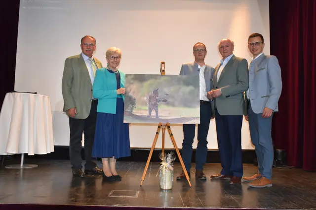 Weltmeister der Naturfotografie in Ziersdorf gefeiert