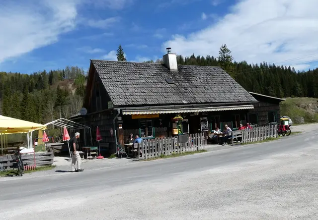 Wuchtelwirtin