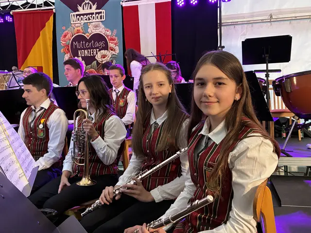 Fröhliche Gesichter beim Konzert des MV Mogersdorf. | Foto: Anna Maria Kaufmann
