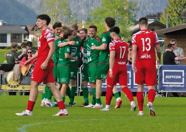 Jubelstimmung beim SK St. Johann nach einem sehenswerten 7:0 Schützenfest über Wörgl