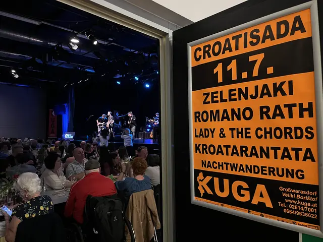 Der Saal war voll bis auf den letzten Platz | Foto: Gesa Buzanich