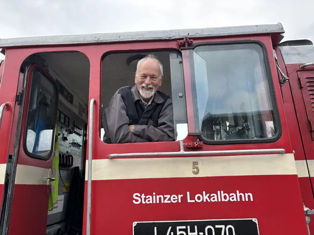 Der Lokführer Helmut Poglitsch hat sich für den Flascherlzug eingesetzt.