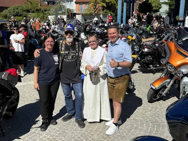 Fotos von der Ansfeldner Motorradweihe 2026