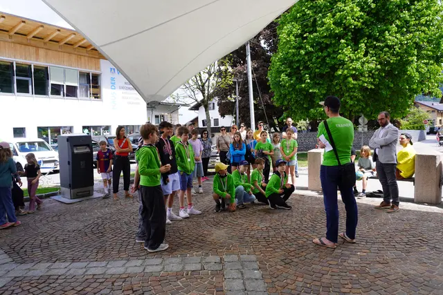 Bei der Medaillienfeier waren zahlreiche Freunde und Familienmitglieder der Sportlerinnen und Sportler anwesend.  | Foto: AMG