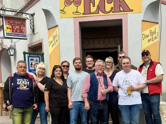 Betty Pfingstner feiert großes Jubiläum mit vielen Stammgästen