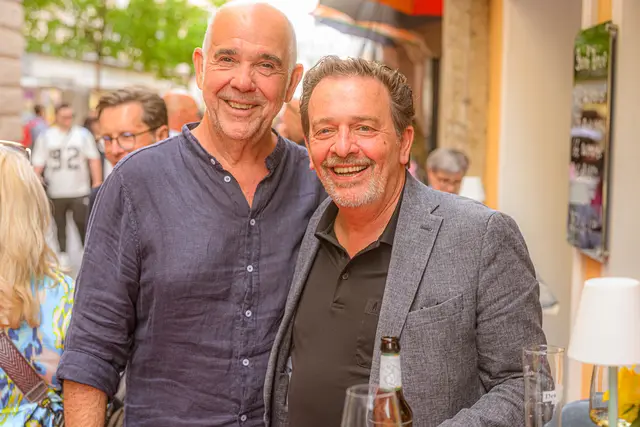 Mehr als 40.000 Menschen stürmten die Welser Innenstadt bei der vergangenen ShoppingNight. | Foto: Rene Hauser