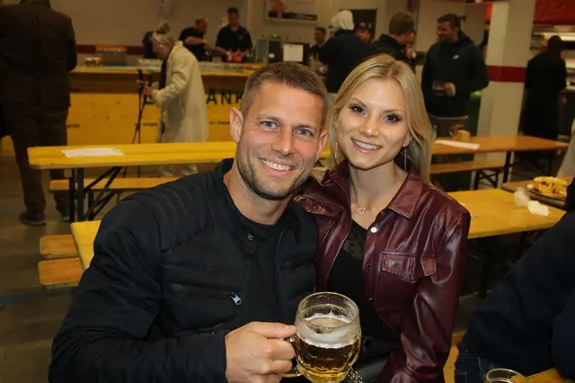Josef und Laura unterhielten sich prächtig