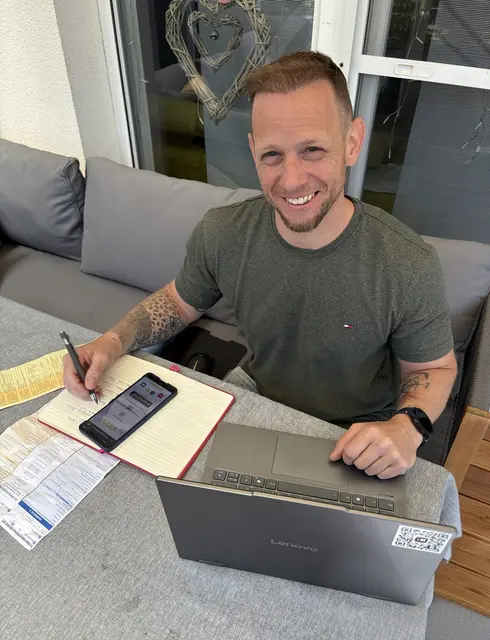 Robert Bös entwickelte eine App, die den klassischen Unfallbericht am Papier einfach und unkompliziert digital ablöst. | Foto: Robert Bös