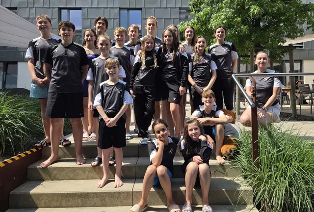 Bei den OÖ Landesmeisterschaften 2026 über die langen Strecken präsentierte sich der SC Steyr mit 19 Schwimmerinnen und Schwimmern in starker Form.  | Foto: SC Steyr/Privat