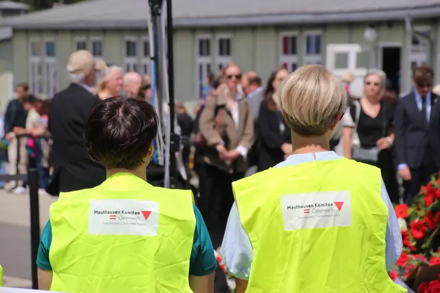 Viele ehrenamtliche Ordner unterstützten die 13.000 Besucher. | Foto: Eckhart Herbe