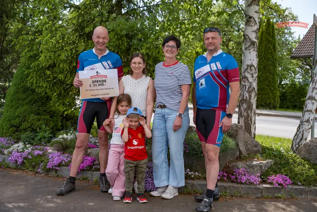 Die Charity-Radausfahrt 2026 erzielte eine Spendensumme von 31.450 Euro und übertraf damit erneut das Ergebnis des Vorjahres | Foto: Fototeam Charity Radausfahrt 2026
