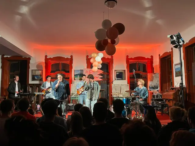 Die Gruppe Sekt &amp; Kuchen war beim diesjährigen brücken.festival mit dabei | Foto: Andrea Stoiser