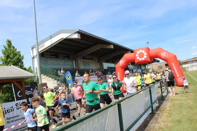 Start des "Wings for Life Run" 2026 in Perg | Foto: MeinBezirk Perg/Köck