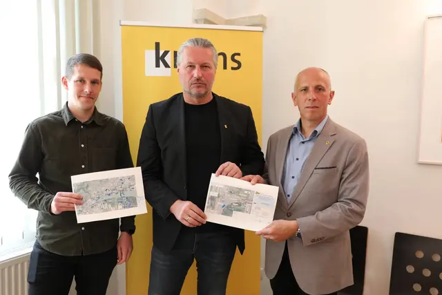 Informierten bei einem Pressegespräch, wie die Teilsperre der Mauterner Donaubrücke konkret funktionieren soll: 
v.li.n.re.: Amtsleiter Markus Sykora (Leiter des Amts für Sicherheit und Ordnung), Bürgermeister Peter Molnar und der Leiter für behördliche Angelegenheiten im Magistrat Krems, Hannes Zimmermann | Foto: Stadt Krems