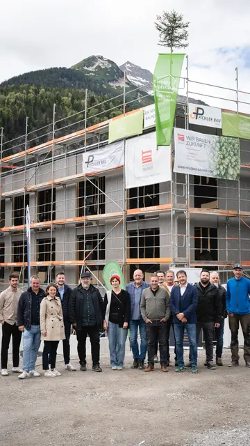 Moderne Mietwohnungen in der „Schmiede“ wachsen zügig heran