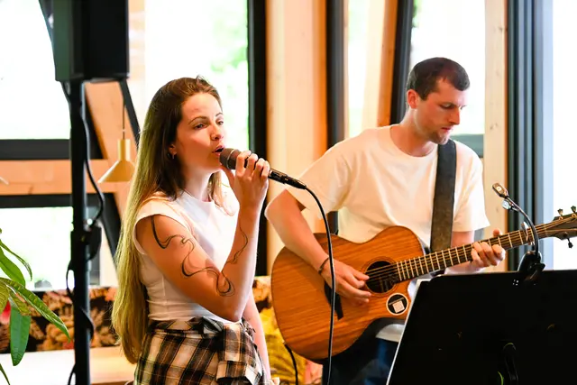 gute Unterhaltung mit der Band LAID BACK | Foto: Kraftreich