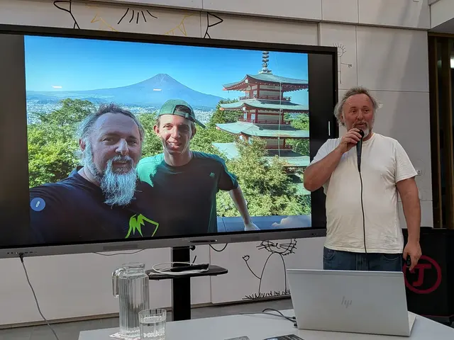 Freie Sicht auf den 3.776 Meter hohen Fujijama in Japan