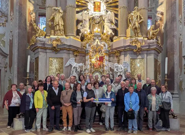 Bei einer Führung durch die Basilika Sonntagberg erfuhr die Gruppe Wissenswertes über die Geschichte und die Legenden der bekannten Wallfahrtskirche zur Heiligen Dreifaltigkeit. | Foto: NÖs Senioren Ortsgruppe St. Pantaleon-Erla
