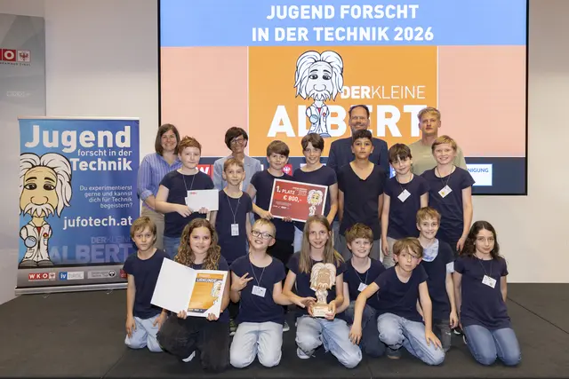 Jugend forscht Preisverleihung. Kategorie Volksschule Erster Platz: VS August Thielmann Telfs | Foto: Die Fotografen | WK Tirol