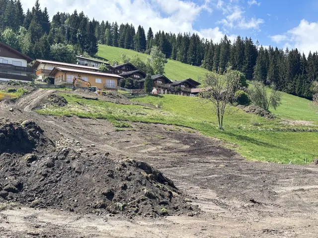 Derzeit noch eine Baustelle: im Juli 2026 wird der neue Outdoor-Freizeitpark eröffnet. | Foto: Emanuel Hasenauer