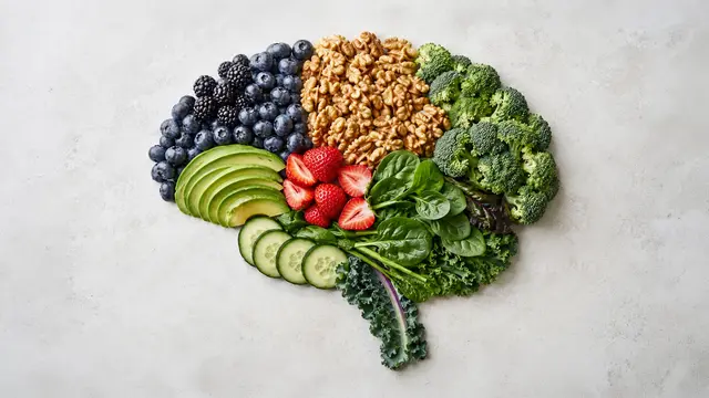 Ernährung kann mehr, als nur satt machen – sie unterstützt auch Gehirn und Stoffwechsel.