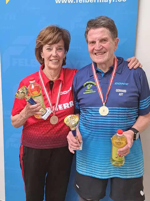 Mixed Doppel Gold für Renate Burg (Wien) und Gerhard Ast  Atus Traismauer 